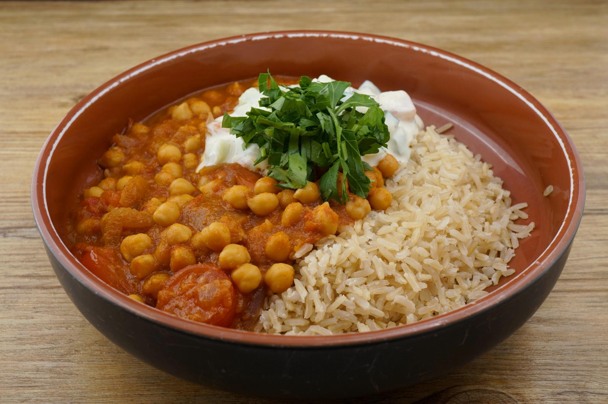 Veganes indisches Chana Dhal mit Raita und Vollkornreis - Bild 1